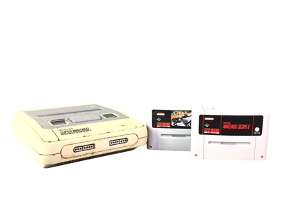 Lot 266 - NINTENDO, VINTAGE SUPER NINTENDO CONSOLE