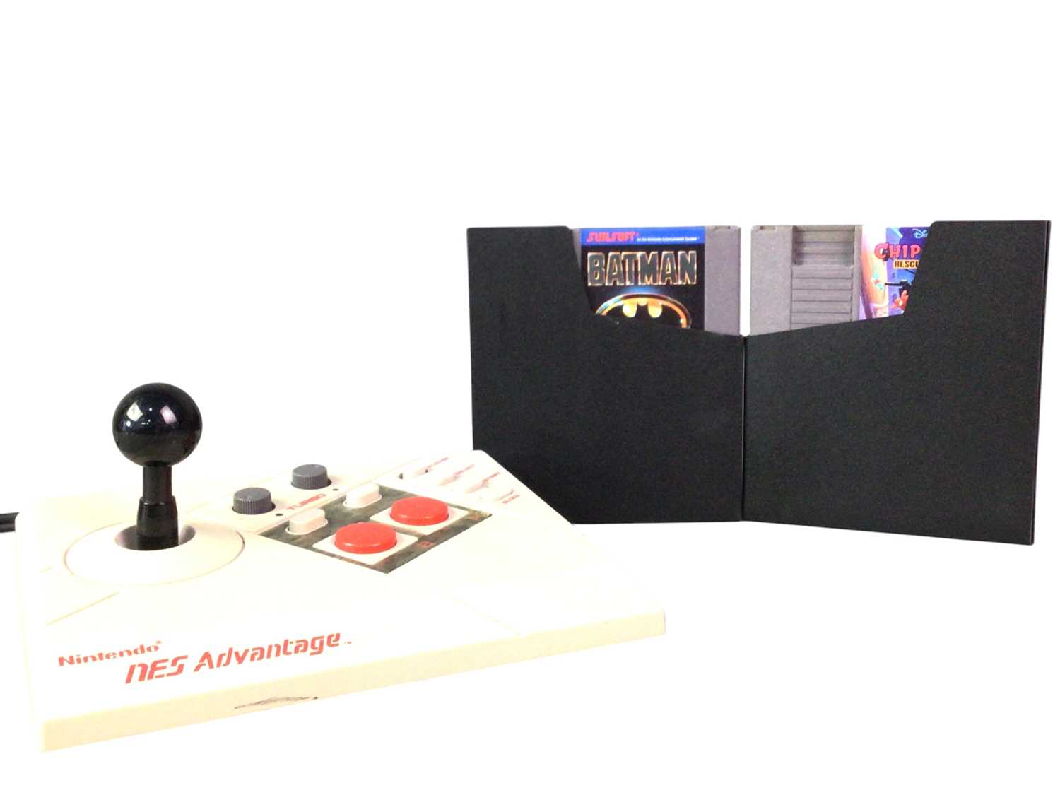 Lot 268 - NINTENDO, VINTAGE NES CONSOLE