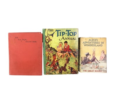 Lot 211 - GROUP OF BOOKS