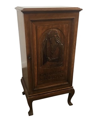 Lot 324 - OAK SIDE CABINET