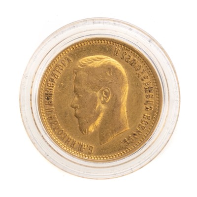 Lot 69 - RUSSIA - TEN RUBLE GOLD COIN