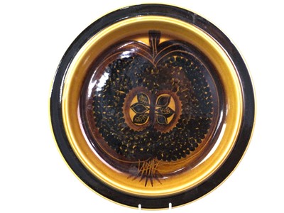 Lot 395 - VINTAGE FINNISH STUDIO POTTERY DISH