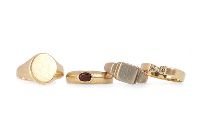 Lot 580 - FOUR RINGS