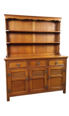 Lot 468 - OAK DRESSER