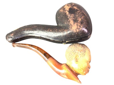 Lot 531 - VINTAGE MEERSCHAUM PIPE