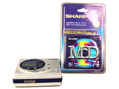 Lot 503 - SONY, MDS-S39 MINIDISC DECK
