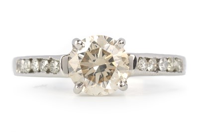 Lot 447 - CERTIFICATED DIAMOND DRESS RING
