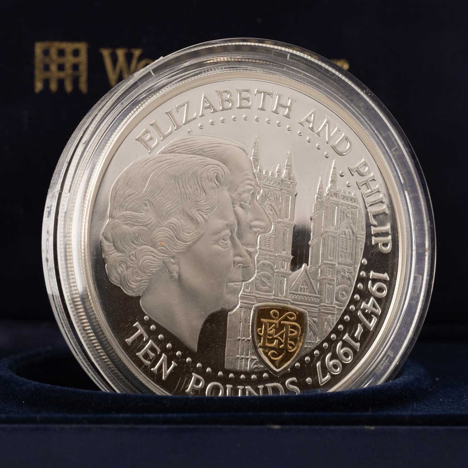 Lot 78 - ELIZABETH II GUERNSEY SILVER PROOF £10 COIN