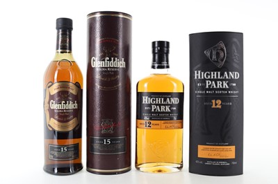 Lot 274 - GLENFIDDICH 15 YEAR OLD SOLERA RESERVE AND HIGHLAND PARK 12 YEAR OLD
