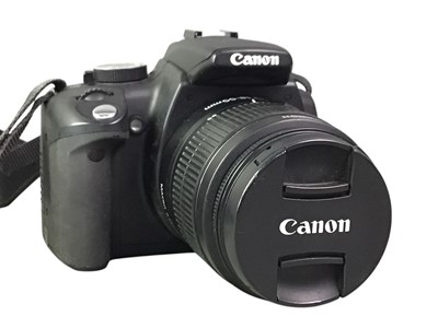 Lot 548 - CANON DS126071