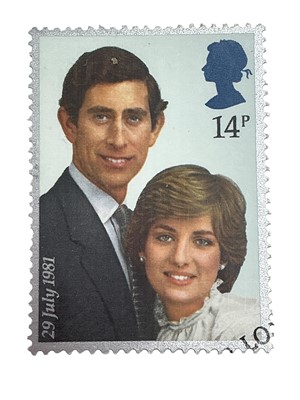 Lot 672 - GROUP OF STAMPS