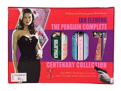 Lot 23 - IAN FLEMING JAMES BOND PAPERBACK COLLECTION