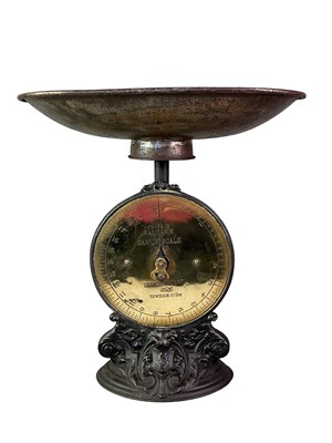 Lot 166 - VICTORIAN SALTER'S KITCHEN SCALES