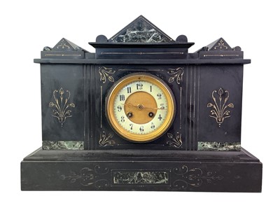 Lot 162 - VICTORIAN BLACK SLATE MANTEL CLOCK