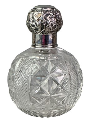 Lot 139 - SILVER TOPPED SCENT BOTTLE