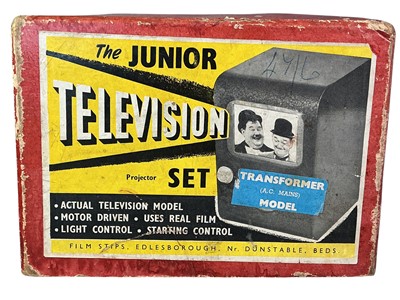 Lot 411 - THE JUNIOR TELEVISION PROJECTOR SET
