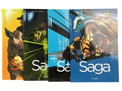 Lot 198 - GROUP OF COMICS