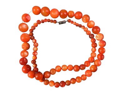 Lot 220 - GROUP OF COSTUME JEWELLERY