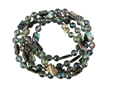 Lot 221 - GROUP OF COSTUME JEWELLERY