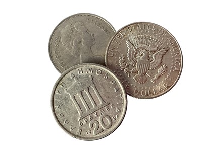 Lot 226 - COLLECTION OF COINS