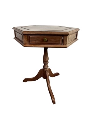 Lot 275 - PAIR OF REPRODUCTION MAHOGANY SIDE TABLES