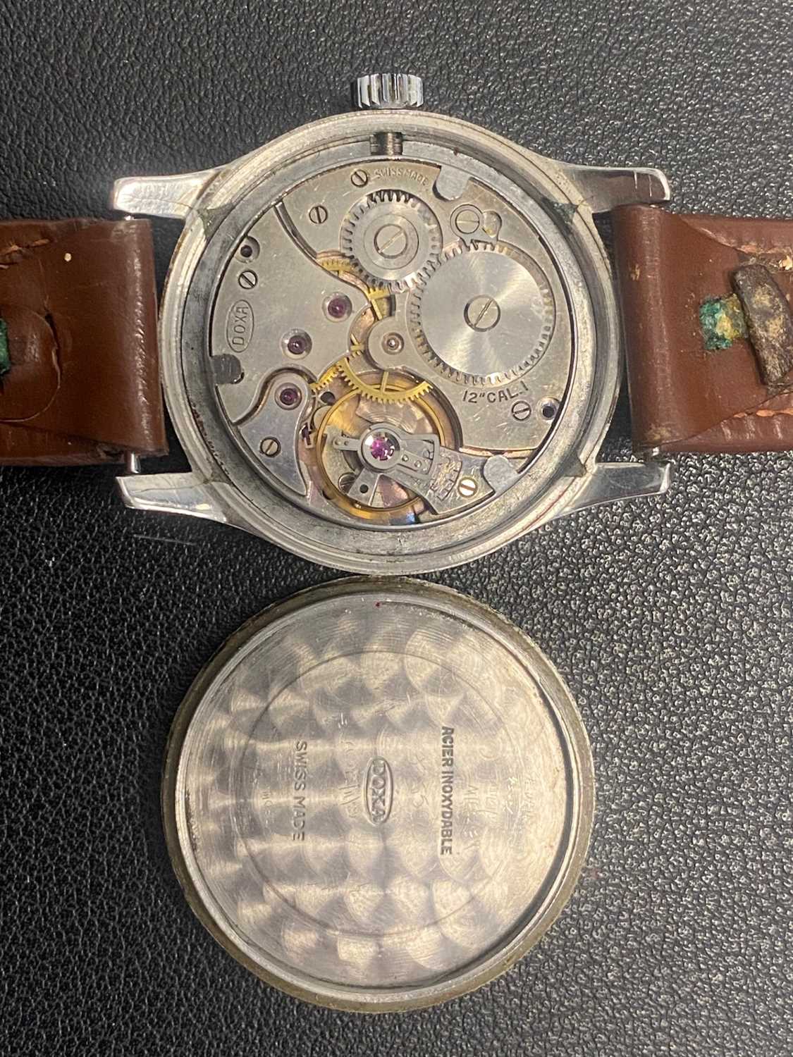 Lot 871 - DOXA