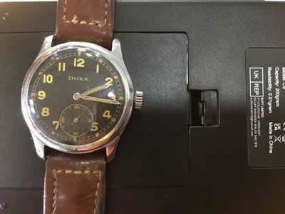 Lot 871 - DOXA