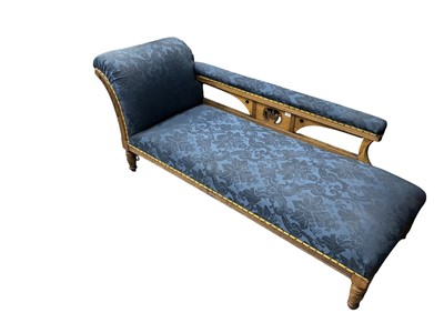 Lot 264 - VICTORIAN OAK CHAISE LONGUE