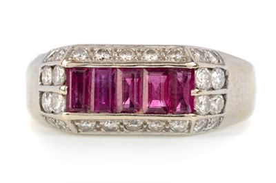 Lot 679 - SYNTHETIC RUBY AND DIAMOND RING
