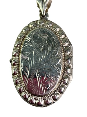 Lot 100 - COLLECTION OF COSTUME JEWELLERY