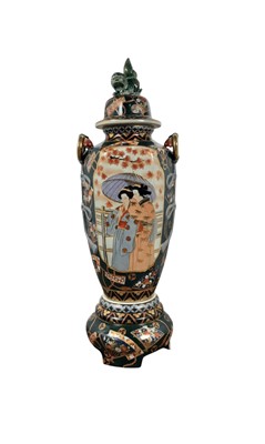 Lot 302 - LARGE JAPANESE VASE