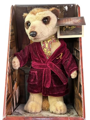 Lot 422 - GROUP OF TOYS AND GAMES