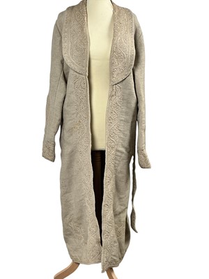 Lot 597 - MEN'S WOOLLEN EMBROIDERED DUSTER COAT
