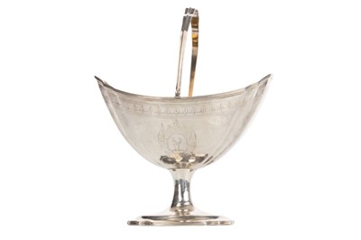 Lot 912 - GEORGE III SILVER SUGAR BASKET