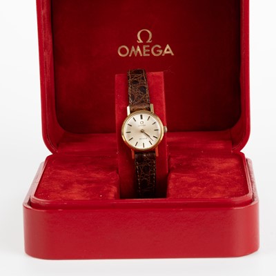 Lot 880 - OMEGA DE VILLE