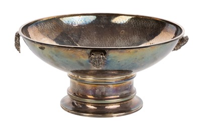 Lot 944 - GEORGE V SILVER GRAPE BOWL