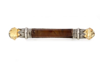 Lot 655 - SCOTTISH AGATE BROOCH