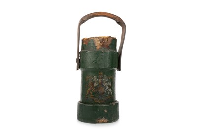 Lot 38 - EARLY 20th CENTURY BRITISH SHELL CARRIER