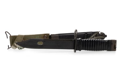 Lot 41 - AMERICAN BAYONET