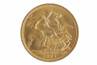 Lot 553 - GOLD SOVEREIGN DATED 1967