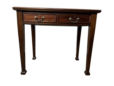 Lot 65 - VICTORIAN STYLE WRITING DESK