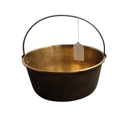 Lot 22 - BRASS JELLY PAN