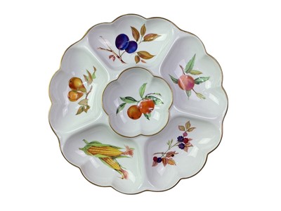Lot 33 - ROYAL WORCESTER CRUDITE DISH
