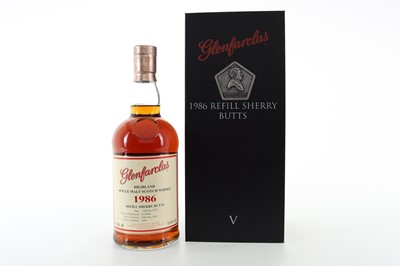 Lot 15 - GLENFARCLAS 1986 FAMILY COLLECTOR SERIES V - REFILL SHERRY BUTTS
