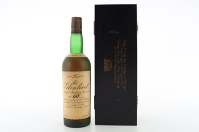 Lot 19 - GLENLIVET 25 YEAR OLD ROYAL WEDDING RESERVE 75CL