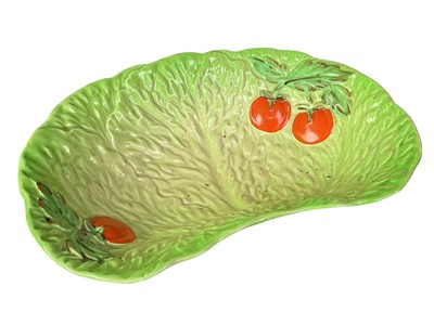 Lot 59 - COLLECTION OF SMALL DISHES