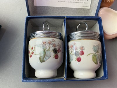 Lot 59 - COLLECTION OF SMALL DISHES