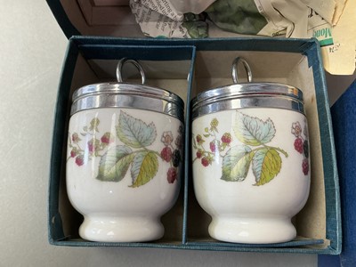 Lot 59 - COLLECTION OF SMALL DISHES