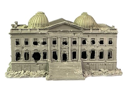 Lot 96 - COLLECTION OF MODELS AND TOYS