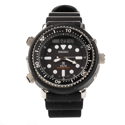 Lot 816 - SEIKO, ANALOGUE AND DIGITAL SOLAR DIVER'S WRISTWATCH